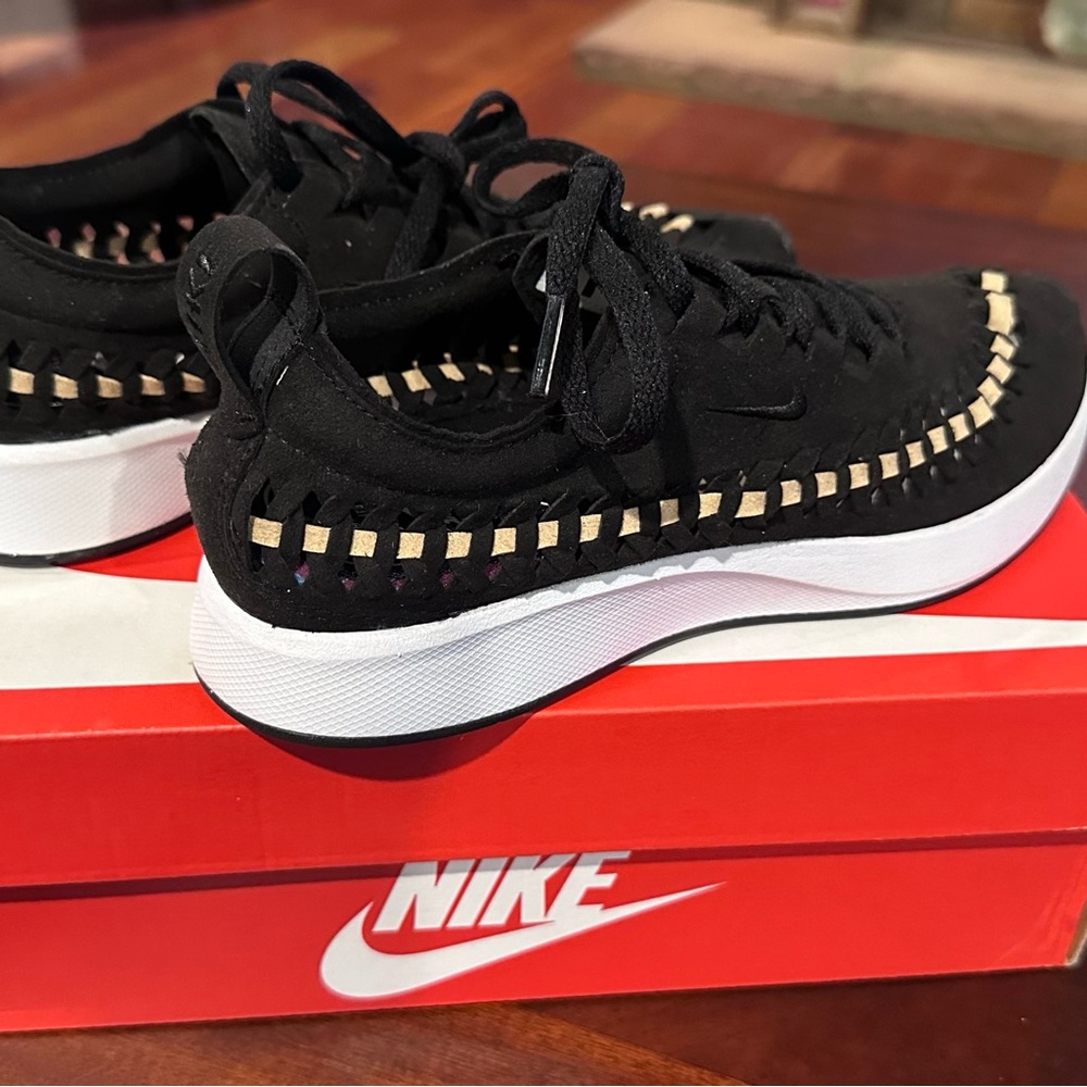 Nike Women’s shoes